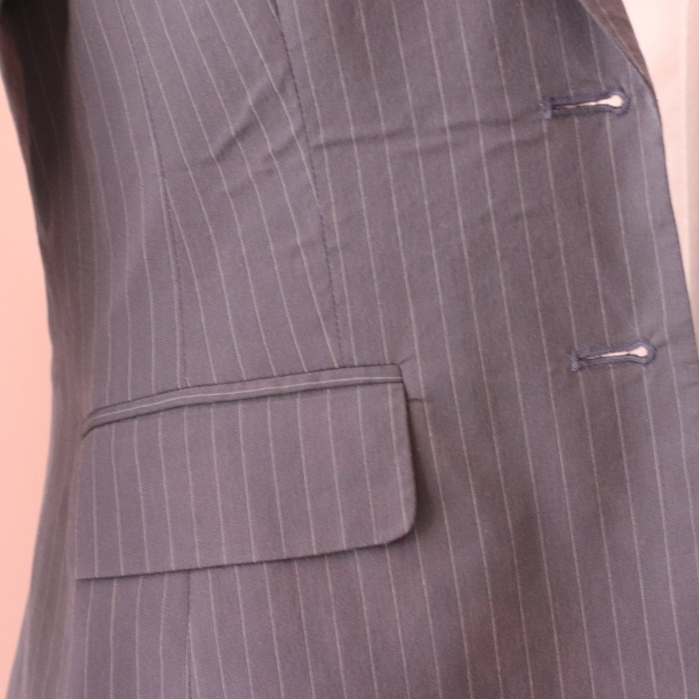 THEORY Gabe Pinstripe Suit Blazer - Picture 4 of 14